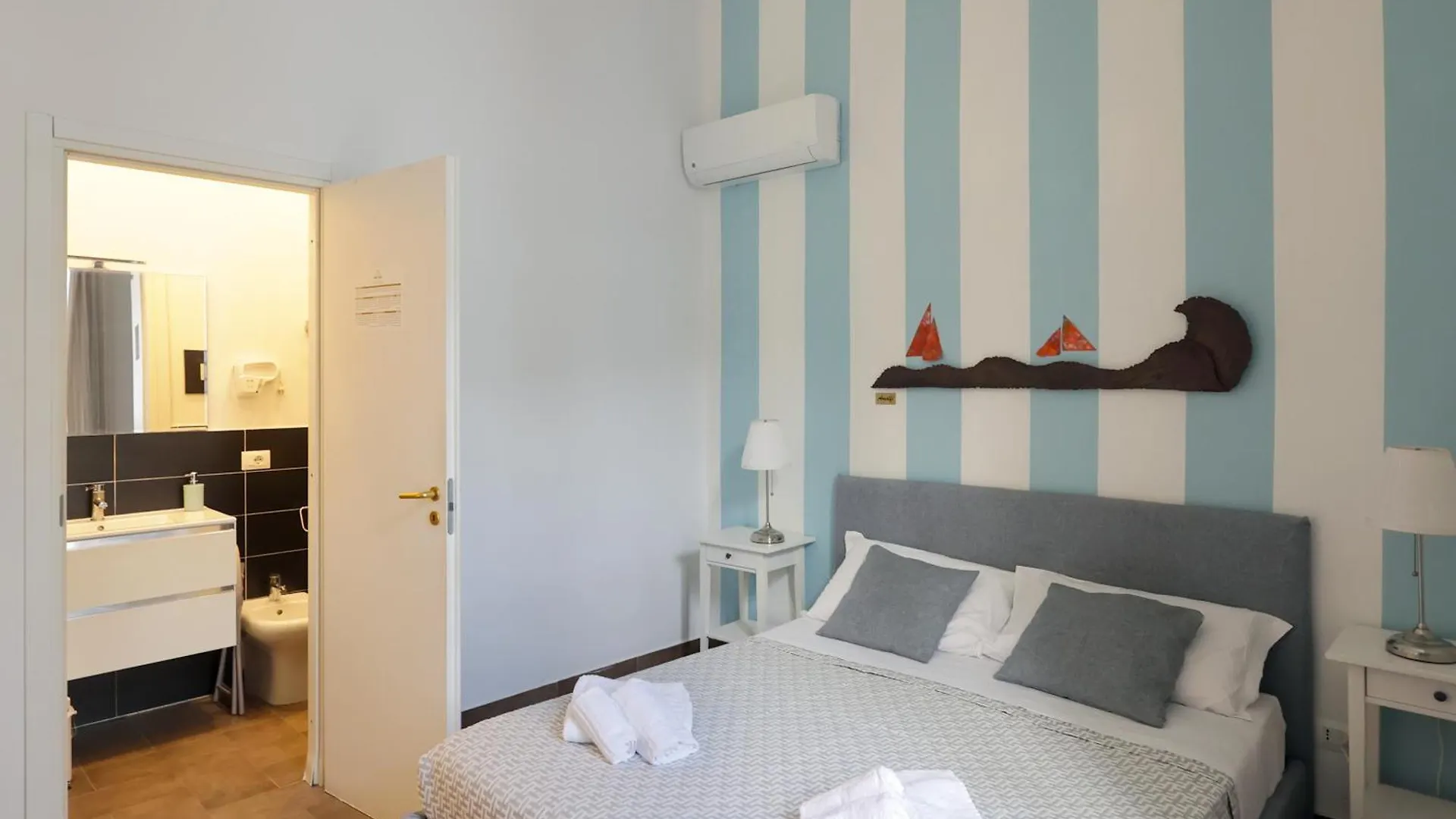 *** Πανσιόν Boutique Toledo Ξενοδοχείο Νάπολη Ιταλία